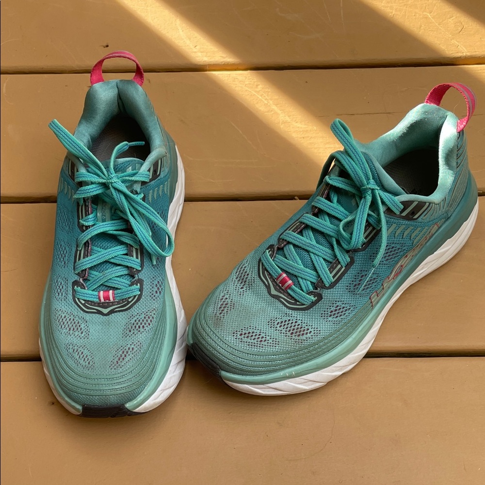 Hoka Women's Size 5.5 Teal Shoes